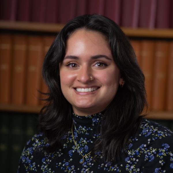 Portrait photo of Anna Verghese